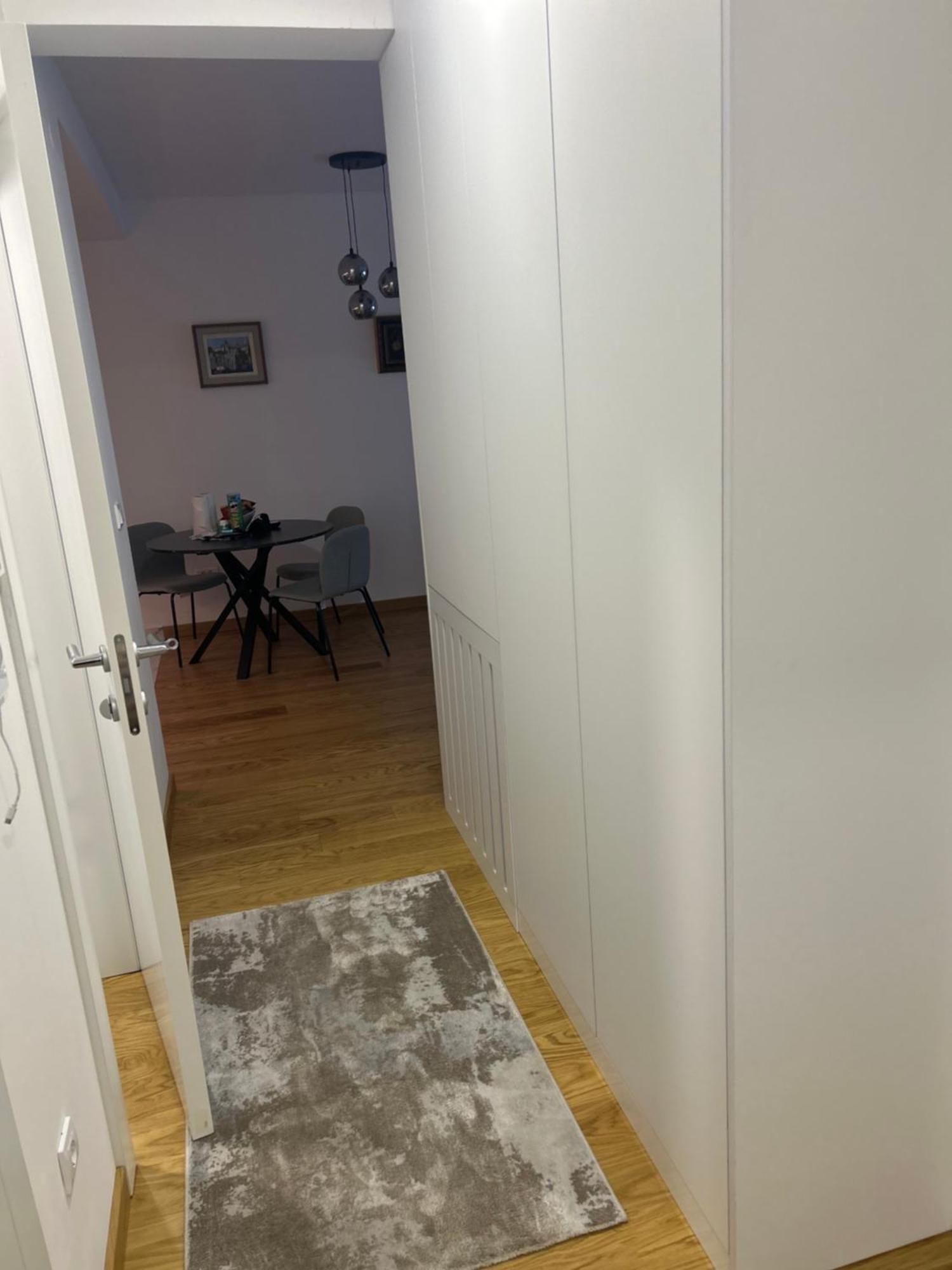 Luxurious 2 Bed Apt, Center * Belgrad